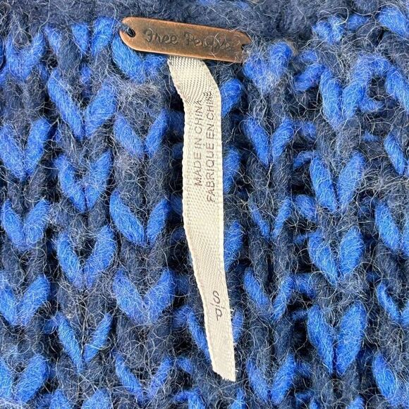 Free People Time and again chunky Cardigan Size S Aztec Geometric Knit Sweater - Picture 10 of 11